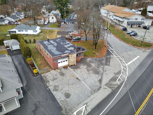 834 Main Street, Lewiston, ME, 04240 | Card Image