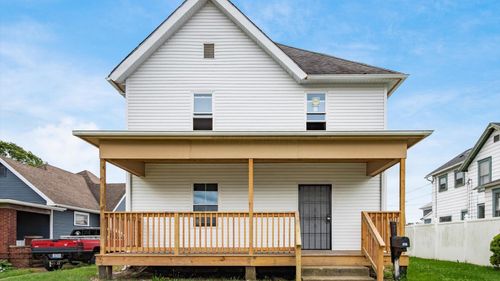 1117 E Main St, Coshocton, OH, 43812-1722 | Card Image