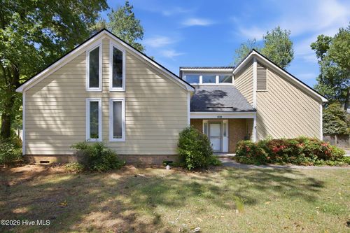 510 Winstead Rd, Greenville, NC, 27834-6882 | Card Image