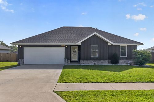 446 Hudson Ave, Republic, MO, 65738-2136 | Card Image