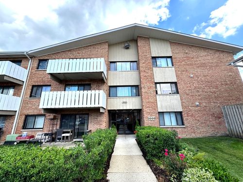 110-2000 Bayside Dr, Palatine, IL, 60074-3223 | Card Image