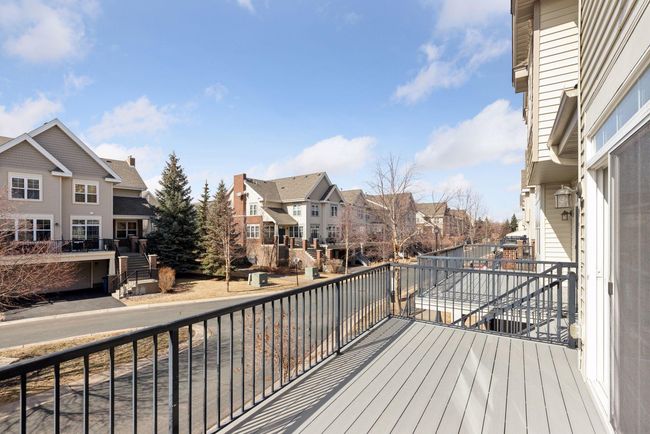 8026 Magnolia Ln N, Townhouse with 2 bedrooms, 3 bathrooms and null parking in Maple Grove MN | Image 19