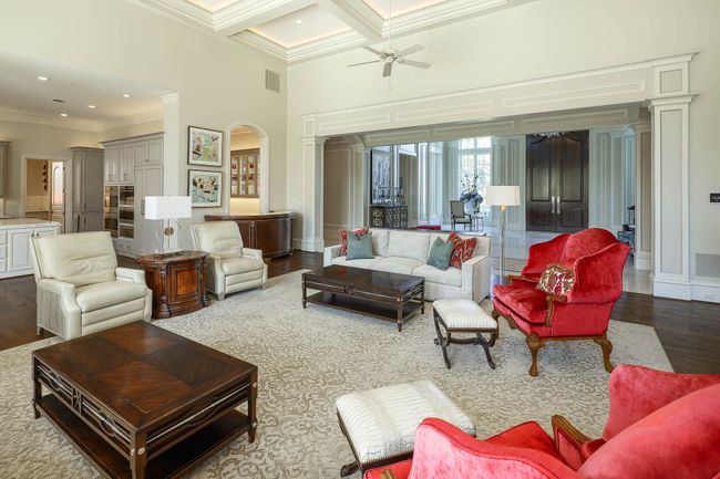 10617 Bridge Hollow Ct, House other with 6 bedrooms, 10 bathrooms and null parking in Dallas TX | Image 11