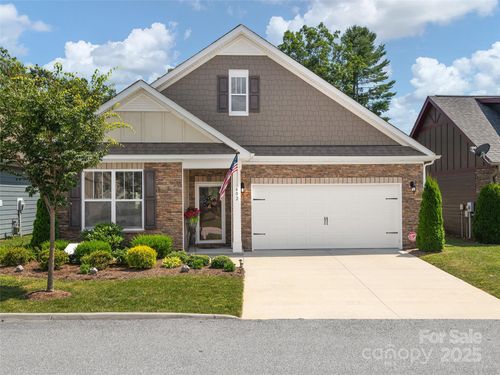 602 Summerfield Pl, Flat Rock, NC, 28731-0840 | Card Image