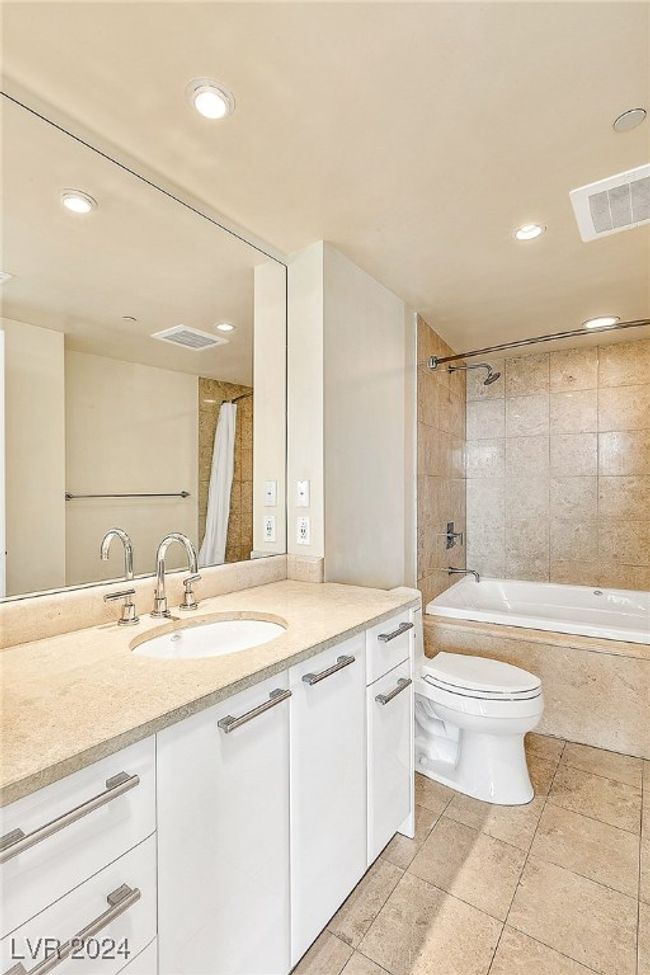 UNIT-903 - 322 Karen Ave, Home with 1 bedrooms, 2 bathrooms and 1 parking in Las Vegas NV | Image 20