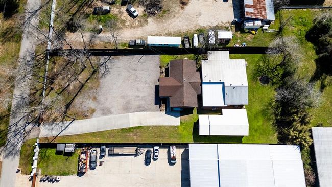 29519 W Hawthorne Dr, House other with 3 bedrooms, 2 bathrooms and null parking in Spring TX | Image 6