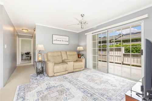 10a-46-1058 Emepela Way, Kaneohe, HI, 96744-3978 | Card Image