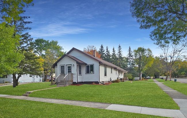 Summer Front View.jpg | Image 17
