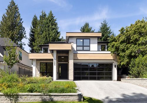 1385 19th St, West Vancouver, BC, V7V3X4 | Card Image