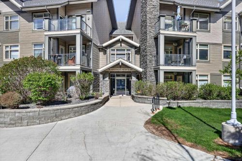 216-35 Aspenmont Hts Sw, Calgary, AB, T3H0E5 | Card Image