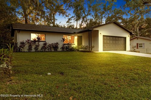 609 Holley St, Brooksville, FL, 34601-3633 | Card Image