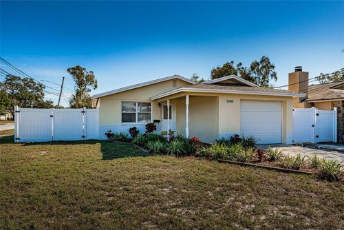 5200 6th St S, ST PETERSBURG, FL, 33705-4911 | Card Image