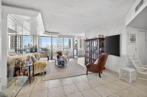 apt-8l-19355 Turnberry Way, Aventura, FL, 33180-2540 | Card Image