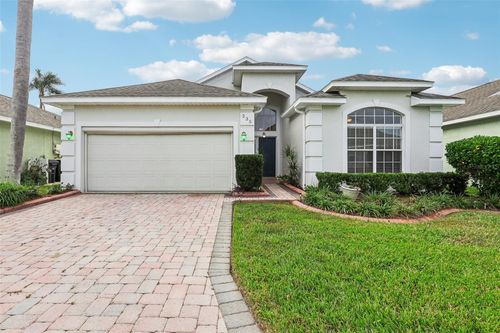 235 Royal Palm Dr, DAVENPORT, FL, 33837-6464 | Card Image