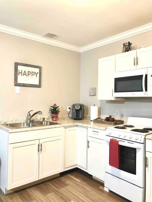a-3152 Capri Rd, Palm Beach Gardens, FL, 33410-2427 | Card Image