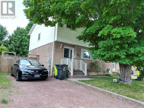 181 Sutton Pl, Sault Ste. Marie, ON, P6A6A8 | Card Image