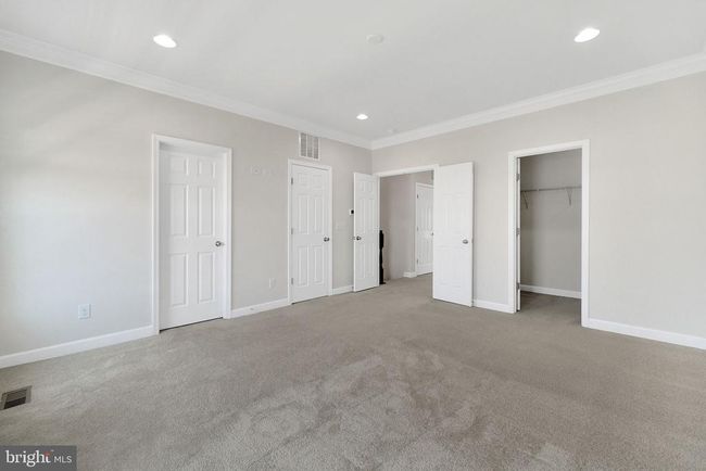 42510 Oak Park Sq, Townhouse with 3 bedrooms, 4 bathrooms and null parking in ASHBURN VA | Image 19