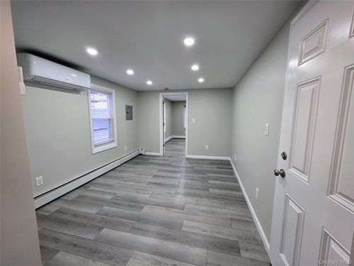 n-269 Willis Ave, Mineola, NY, 11501-2434 | Card Image