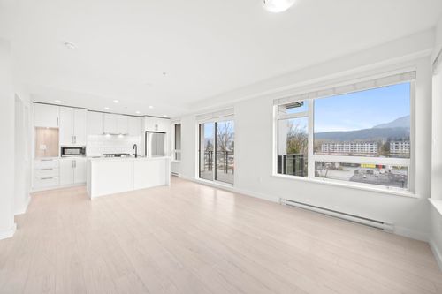 405-3038 St George St, Port Moody, BC, V3H0L3 | Card Image