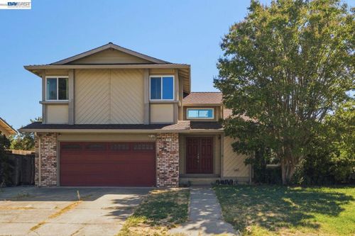 838 Spindrift Pl, Fairfield, CA, 94534-6858 | Card Image