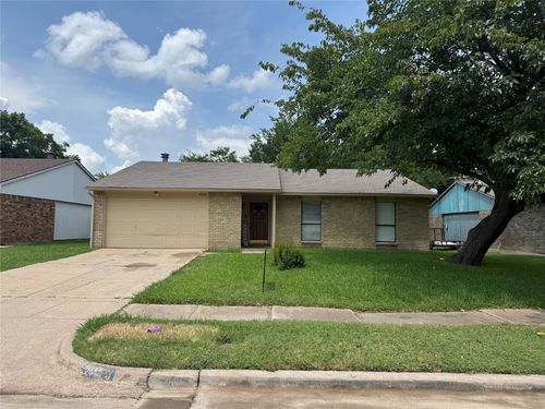 7323 Ashcrest Ln, Dallas, TX, 75249-1101 | Card Image