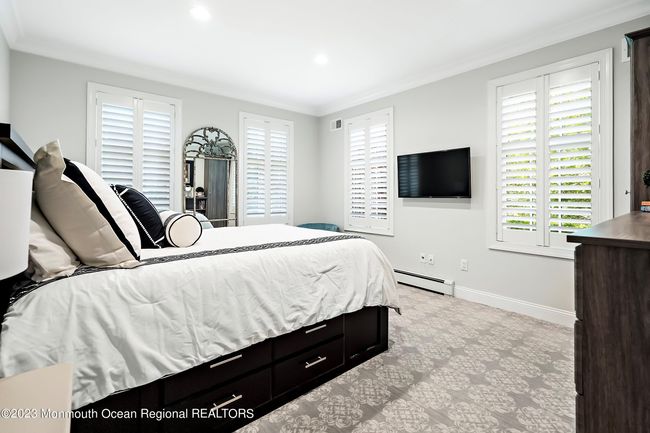 17 Raintree Ct, House other with 5 bedrooms, 5 bathrooms and null parking in Holmdel NJ | Image 24
