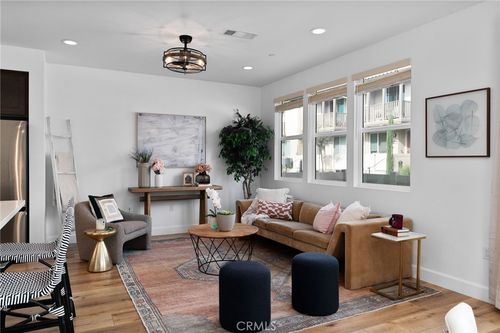 39438 Corvina Ln, Temecula, CA, 92591-0384 | Card Image