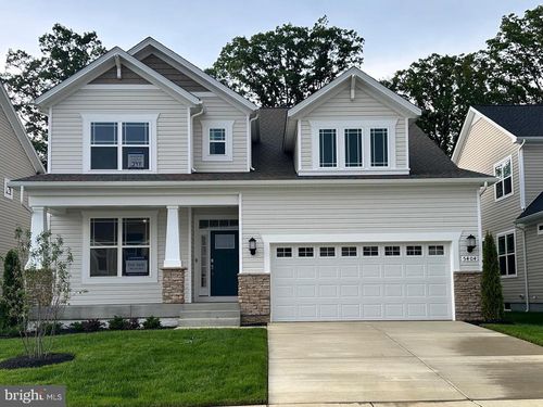 5404 Newport Cir, WHITE PLAINS, MD, 20695-4338 | Card Image