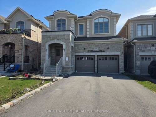219 Fleetwood Drive, Oshawa, ON, L1K3E7 | Card Image