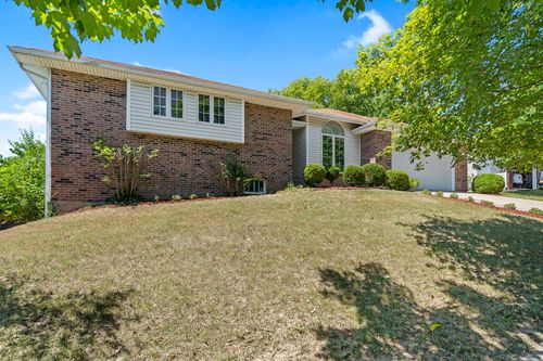 2601 Hillshire Dr, Columbia, MO, 65203-1583 | Card Image