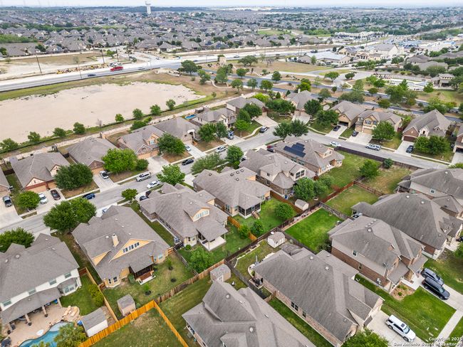 917 Miraflores, House other with 3 bedrooms, 4 bathrooms and null parking in Cibolo TX | Image 46