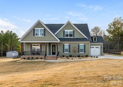 19-1312 Sage Pine Cir, Clover, SC, 29710-3944 | Card Image