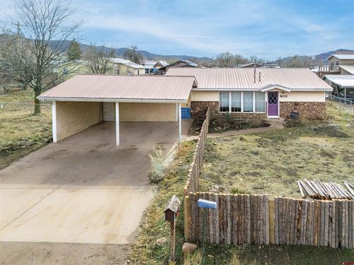 891 Bauer Ave, Mancos, CO, 81328-9255 | Card Image