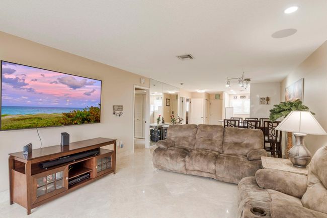 APT-328 - 3605 S Ocean Blvd, Condo with 2 bedrooms, 2 bathrooms and null parking in South Palm Beach FL | Image 8