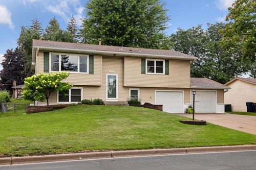 2074 Carnelian Ln, Eagan, MN, 55122-2833 | Card Image