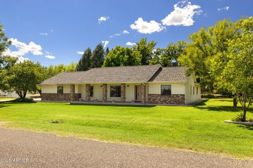 415 W Hereford Dr, Camp Verde, AZ, 86322-7336 | Card Image