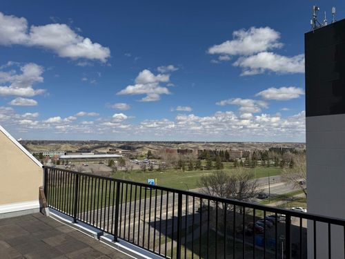 921-21 Berkeley Place W, Lethbridge, AB, T1K5N1 | Card Image