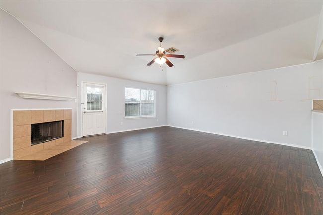 2611 Floral Bloom Way, House other with 3 bedrooms, 2 bathrooms and 2 parking in Fresno TX | Image 10