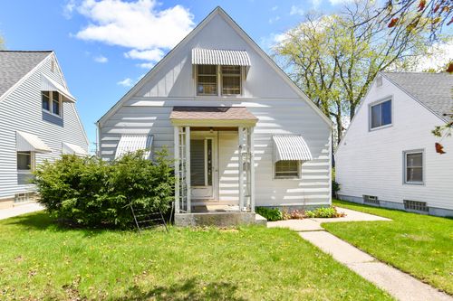 3716 S 19th St, Milwaukee, WI, 53221-1506 | Card Image