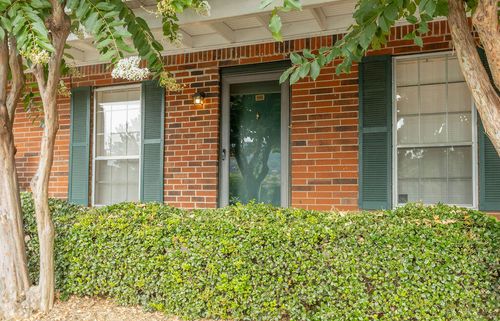 900 Mountain Creek Rd, Chattanooga, TN, 37405-4502 | Card Image