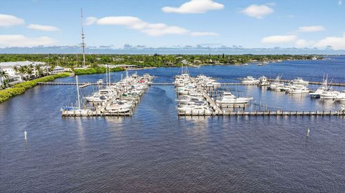 302-875 Nw Flagler Avenue, Stuart, FL, 34994 | Card Image