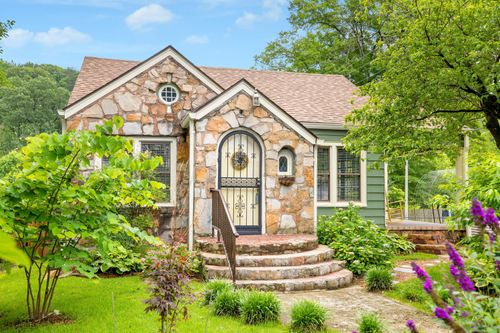 4220 Saint Elmo Ave, Chattanooga, TN, 37409-1355 | Card Image