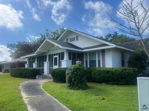 25 W Marion St, Reynolds, GA, 31076-2805 | Card Image