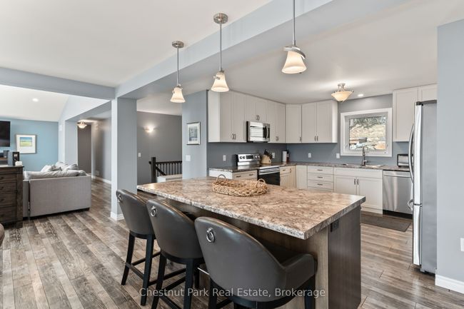 5989 Kennisis Lake Rd, House other with 3 bedrooms, 2 bathrooms and 6 parking in Haliburton ON | Image 15