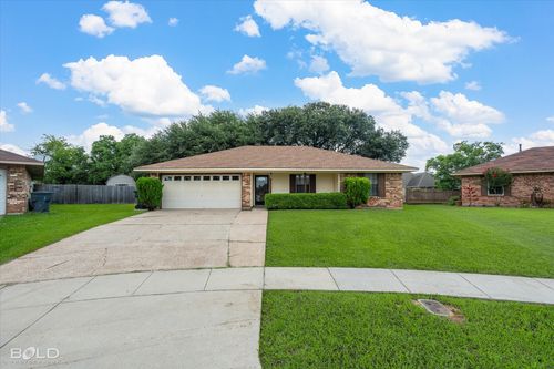 5608 James Scott Cir, Bossier City, LA, 71112-4815 | Card Image