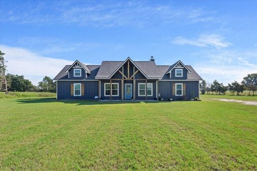 736 Fm 1953, Groesbeck, TX, 76642-3025 | Card Image