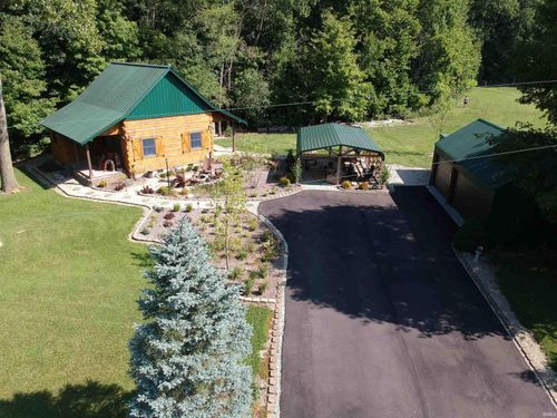 3277 Se Indian Trail Lake Rd, Farmland, IN, 47340-9075 | Card Image