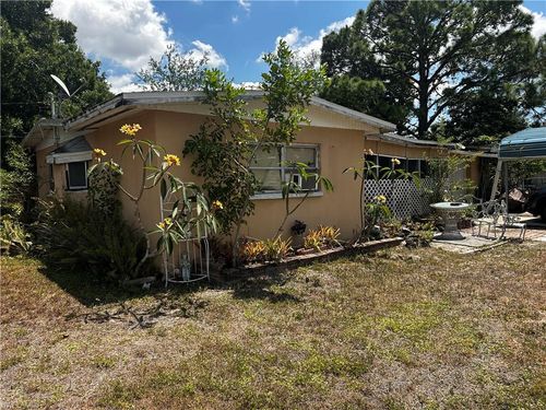 376 Kingston Dr E, Fort Myers, FL, 33905 | Card Image