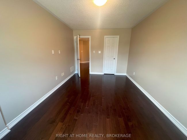 60 Zachary Pl, House attached with 4 bedrooms, 3 bathrooms and 2 parking in Vaughan ON | Image 31