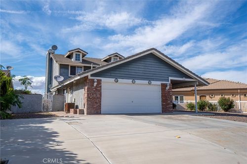 13870 Evergreen, Victorville, CA, 92395 | Card Image